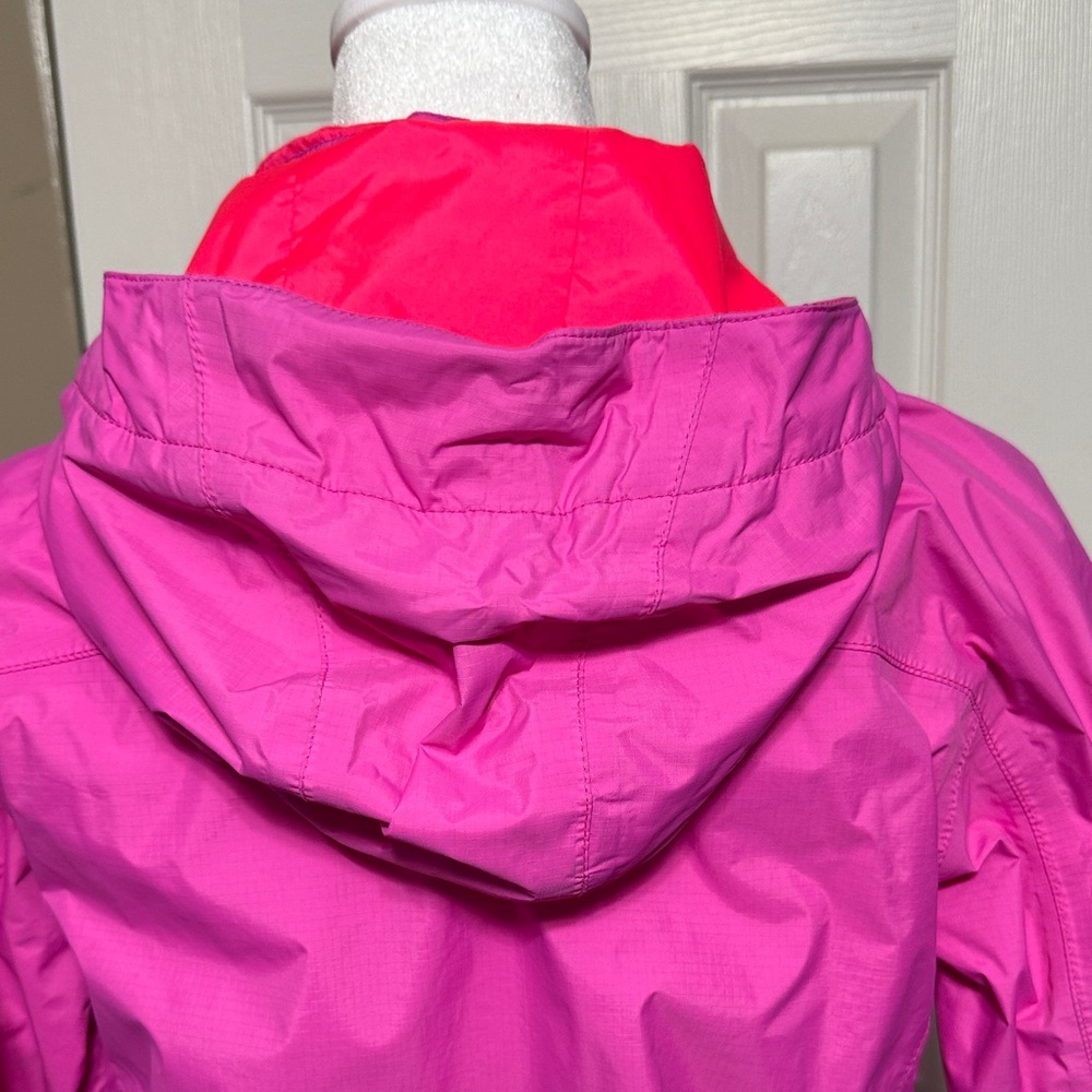 The North Face Kids Pink Raincoat - Picture 4 of 8